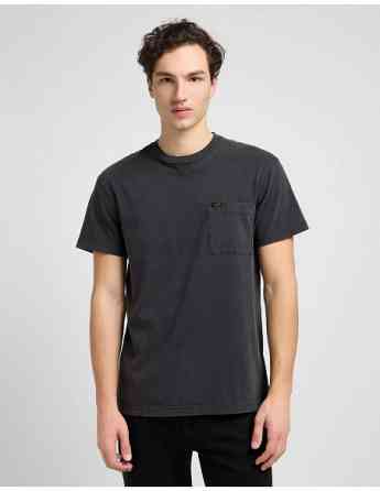 Lee - RELAXED POCKET TEE Tbilisi