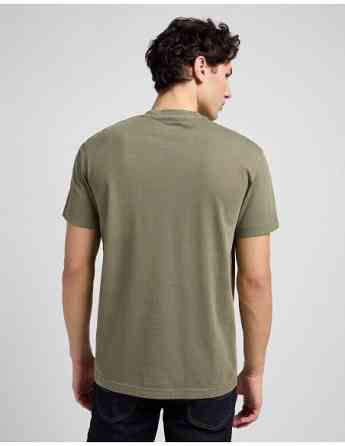 Lee - RELAXED POCKET TEE Tbilisi
