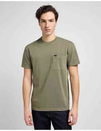 Lee - RELAXED POCKET TEE Tbilisi