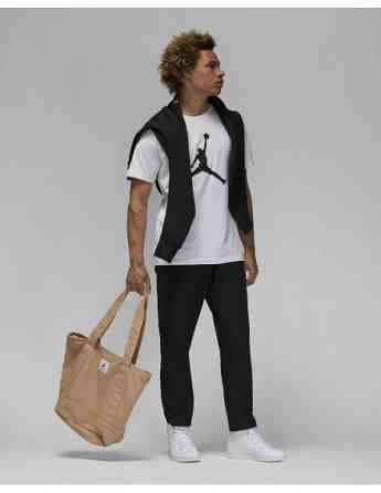 NIKE - M J JUMPMAN SS CREW Tbilisi