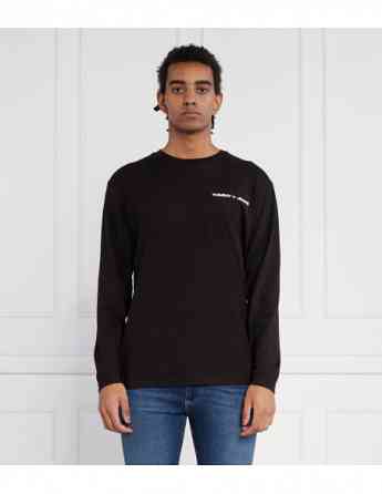 Tommy Jeans - TJM CLSC LINEAR CHEST L/S TEE Tbilisi
