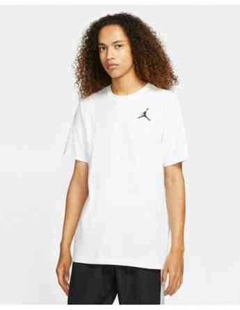 NIKE - M J JUMPMAN EMB SS CREW Tbilisi
