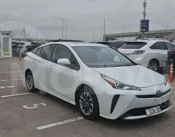 Toyota Prius 1.8L 2021 Тбилиси - изображение 3