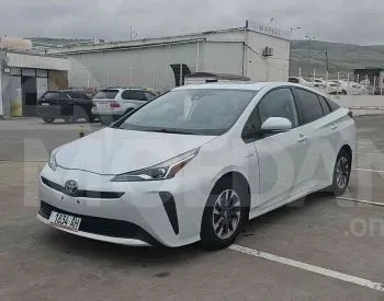 Toyota Prius 1.8L 2021 Тбилиси - изображение 1