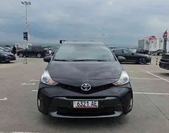 Toyota Prius 2017 Тбилиси