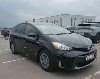 Toyota Prius 2017 Тбилиси