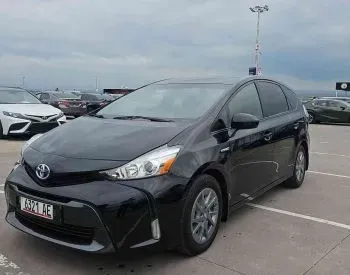 Toyota Prius 2017 Тбилиси