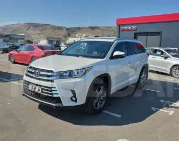 Toyota Highlander 2018 თბილისი - photo 1