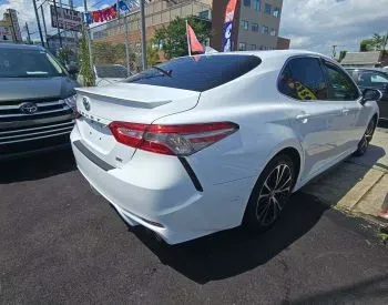 Toyota Camry 2019 თბილისი