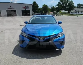 Toyota Camry 2.5L 2018 Тбилиси - изображение 1