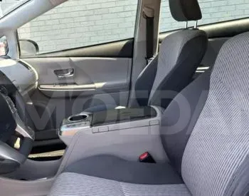 Toyota Prius V 1.8L 2017 Тбилиси - изображение 5