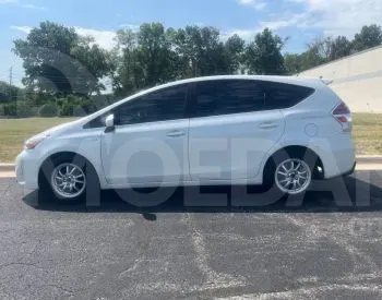 Toyota Prius V 2015 Tbilisi - photo 5