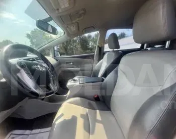 Toyota Prius V 1.8L 2015 Тбилиси - изображение 4