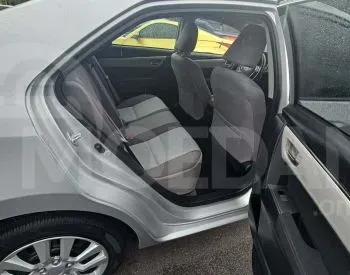 Toyota Corolla 1.8L 2017 Тбилиси - изображение 7