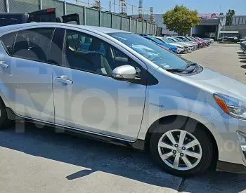 Toyota Prius C 2017 Tbilisi - photo 2