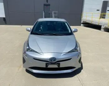 Toyota Prius 2017 Tbilisi