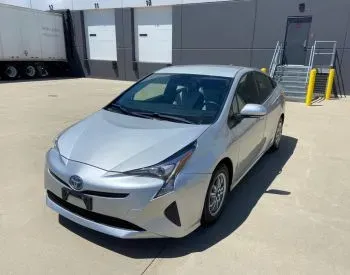 Toyota Prius 2017 Tbilisi