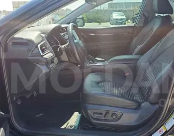 Toyota Camry 2.5L 2018 Тбилиси - изображение 7