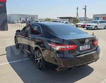 Toyota Camry 2.5L 2018 Тбилиси - изображение 5
