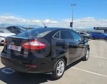 Ford Fiesta 1.6L 2019 Тбилиси - изображение 4