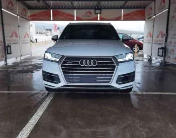 Audi Q7 2018 თბილისი