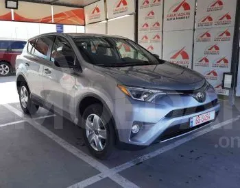 Toyota RAV4 2.5L 2018 Тбилиси - изображение 3