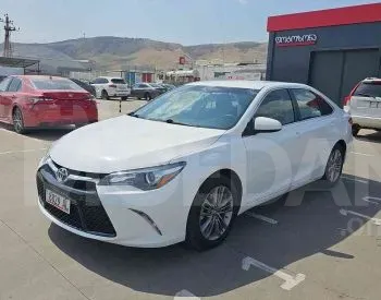 Toyota Camry 2.5L 2015 Тбилиси - изображение 1
