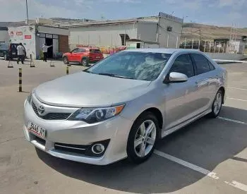 Toyota Camry 2014 თბილისი