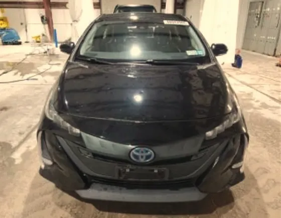 Toyota Prius 2021 Тбилиси