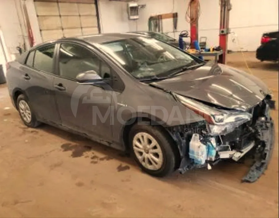 Toyota Prius 1.8L 2022 Тбилиси - изображение 4