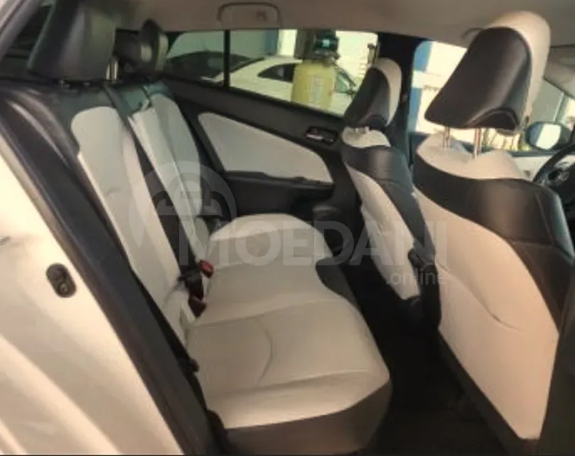 Toyota Prius 1.8L 2021 Тбилиси - изображение 9
