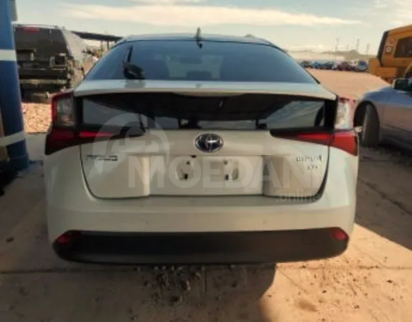Toyota Prius 1.8L 2021 Тбилиси - изображение 5