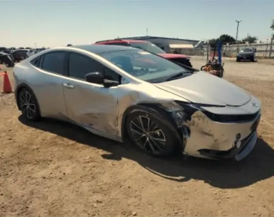 Toyota Prius 2024 Tbilisi