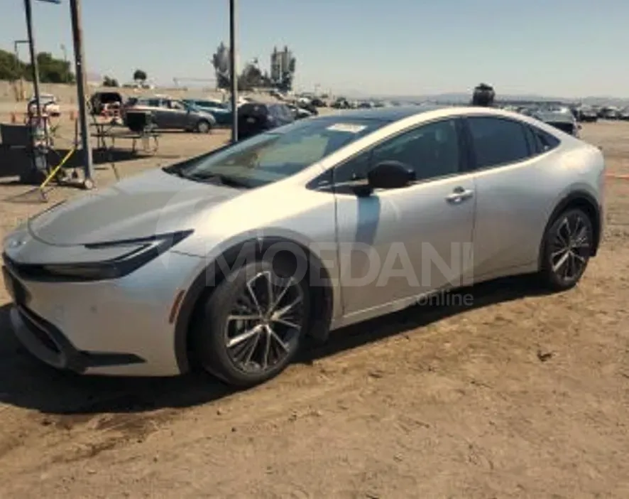 Toyota Prius 2L 2024 Тбилиси - изображение 1