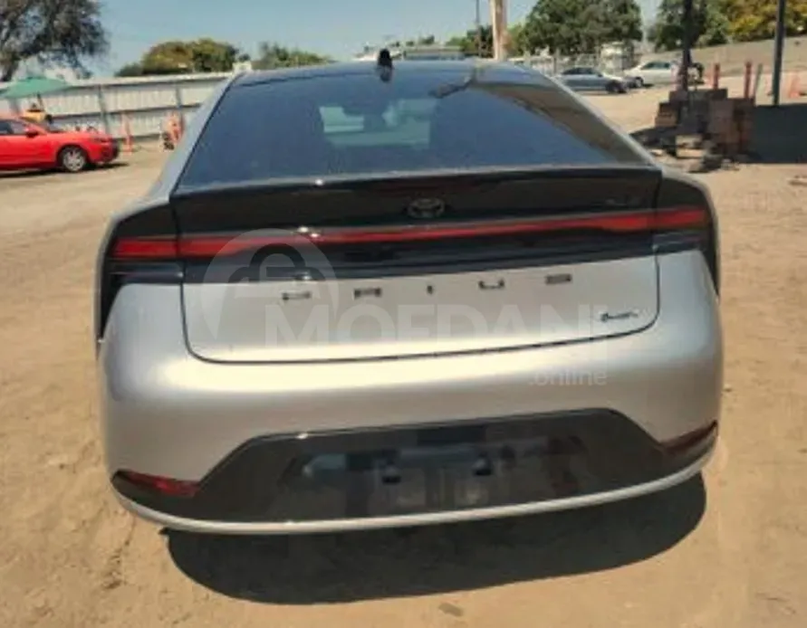 Toyota Prius 2L 2024 Тбилиси - изображение 6