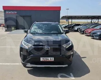 Toyota RAV4 2.5L 2019 Тбилиси - изображение 1