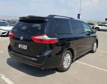 Toyota Sienna 2015 Tbilisi