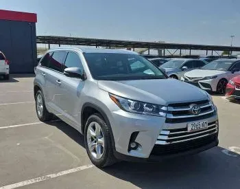 Toyota Highlander 2016 Тбилиси