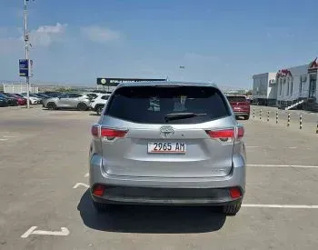 Toyota Highlander 2016 თბილისი