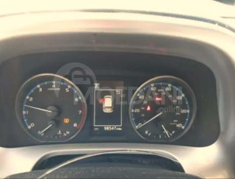 Toyota RAV4 2.5L 2017 Тбилиси - изображение 7