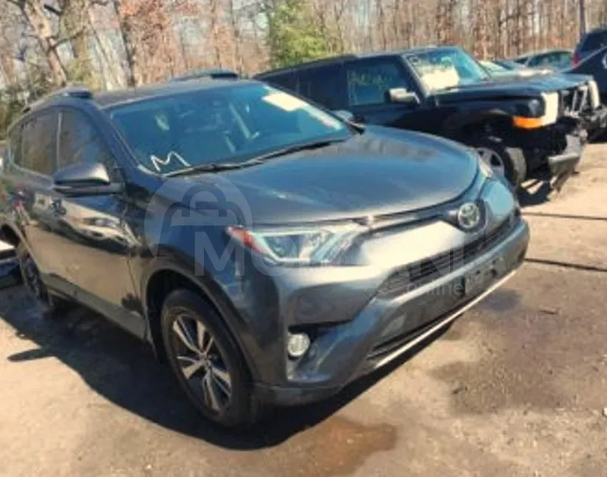 Toyota RAV4 2.5L 2017 Тбилиси - изображение 1