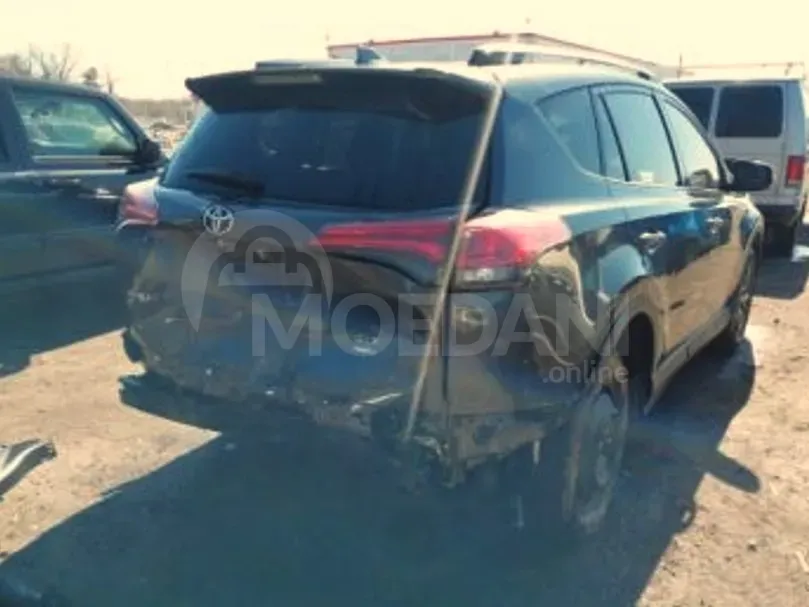 Toyota RAV4 2.5L 2017 Тбилиси - изображение 6