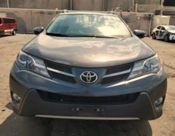 Toyota RAV4 2015 თბილისი