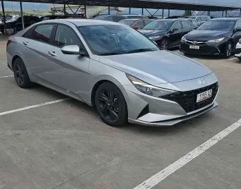 Hyundai Elantra 2021 თბილისი