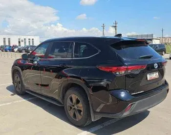 Toyota Highlander 2023 თბილისი