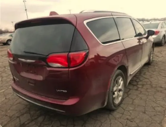 Chrysler Pacifica 2017 თბილისი