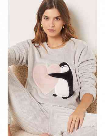 ETAM - NATTY - SWEAT SHIRT Tbilisi