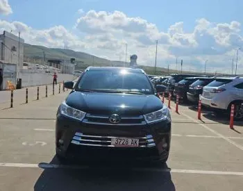 Toyota Highlander 2018 თბილისი