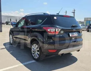 Ford Escape 1.5L 2017 Тбилиси - изображение 5