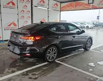 Hyundai Elantra 2019 თბილისი